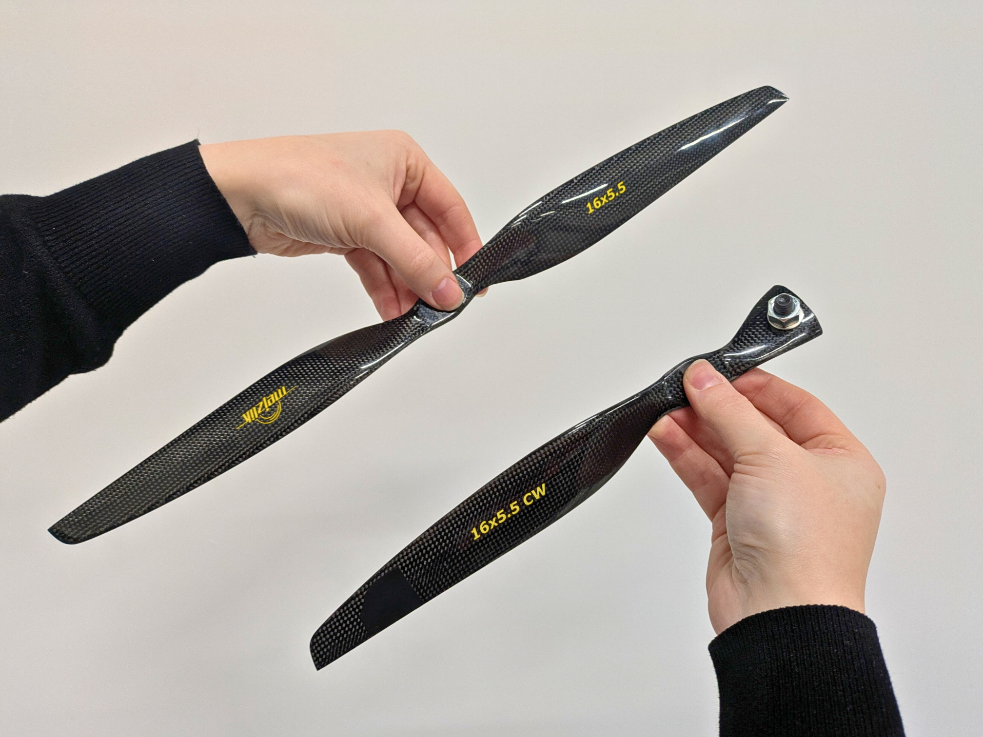 single vs two blade propeller